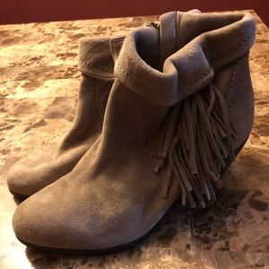 Sam Edelman Ankle Bootie 7.5